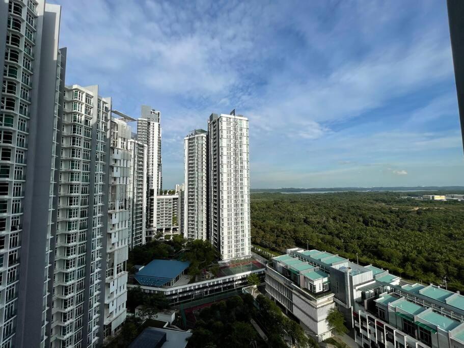 1Medini 1Bedroom Niceview By Wp Homestay 조호르 바루 외부 사진