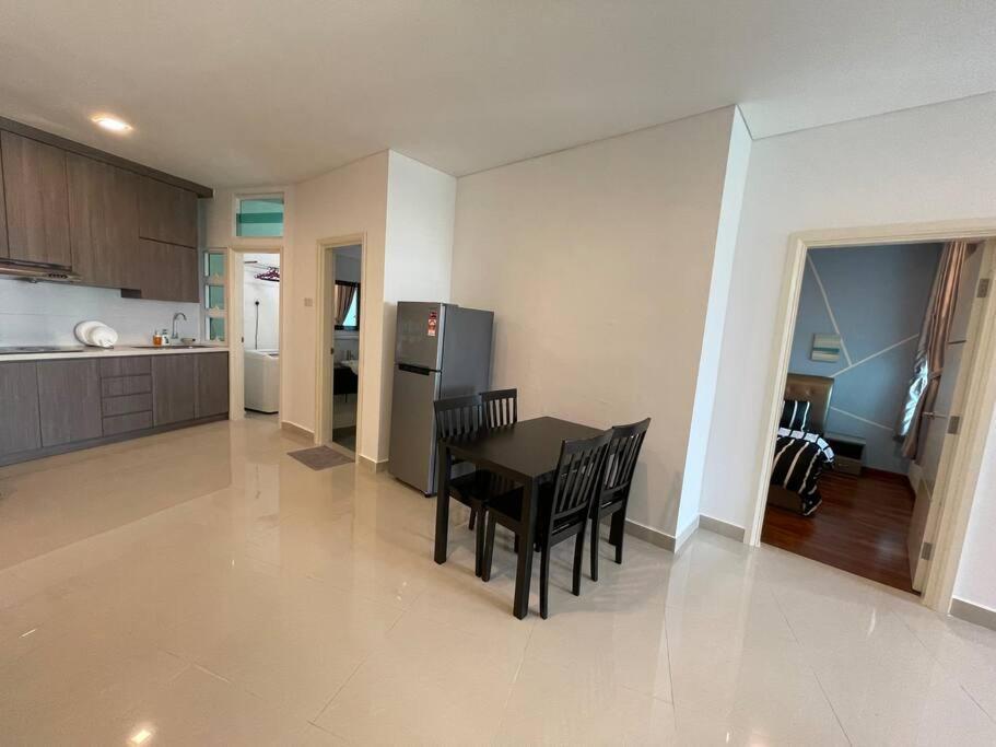 1Medini 1Bedroom Niceview By Wp Homestay 조호르 바루 외부 사진